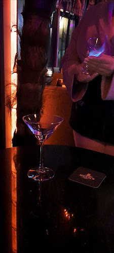 Hangover Cocktailbar & More - Gastronomie und Hotellerie