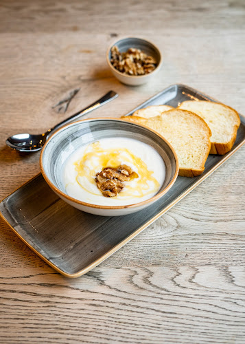 Cafe & Bäckerei Mauerer - Schillerstraße - Gastronomie und Hotellerie