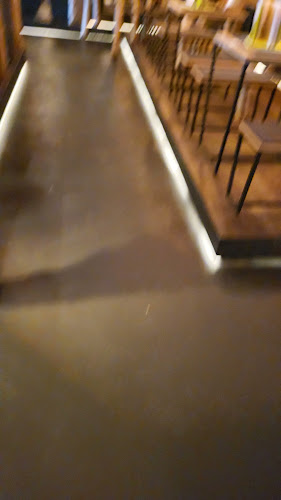 Opinii despre HANS IM GLÜCK - ESSEN Kennedyplatz în Essen - Gastronomie und Hotellerie