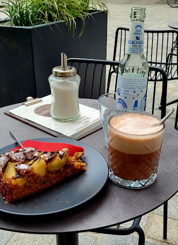 Opinii despre Kaffee în Nürnberg - Gastronomie und Hotellerie