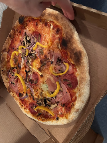 Peperoncino Pizza & Bar Hof