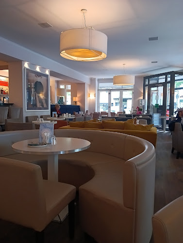 Opinii despre Cappuccino Grand Café by petrocelli în Berlin - Gastronomie und Hotellerie