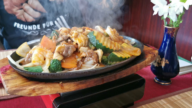 Opinii despre Asia Restaurant Zum Goldenen Drachen în Quedlinburg - Gastronomie und Hotellerie