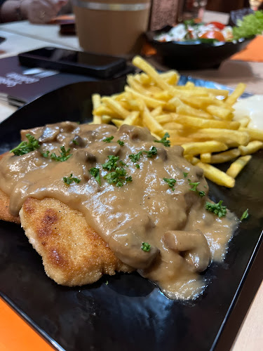 Opinii despre Gaststätte Schwarzes Pferd în Geldern - Gastronomie und Hotellerie