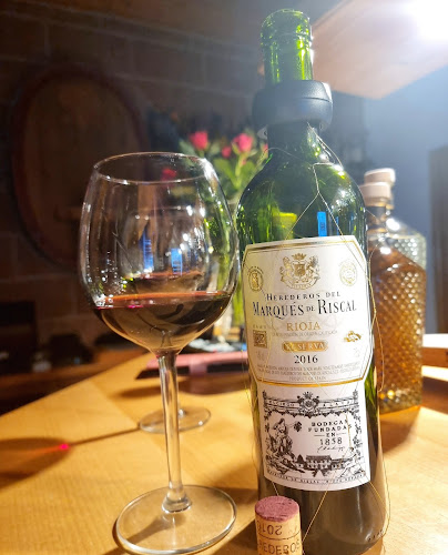 Comentarii opinii despre Gourmet-Restaurant & Weinberggarten SPRINGBRUNNEN Sklenar