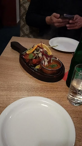 Opinii despre Indisches Restaurant Ganesha Nürnberg în Nürnberg - Gastronomie und Hotellerie