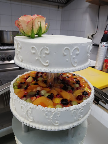 Comentarii opinii despre EVENT - Kombüse