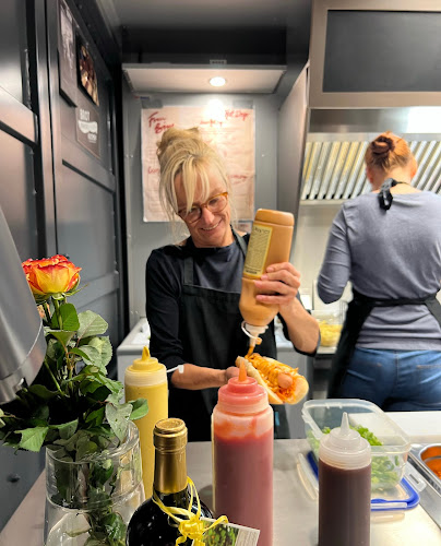 Frau Bines Wohnzimmer - Gastronomie und Hotellerie