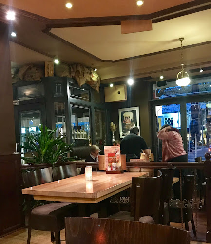 Eckstein Restaurant Eimsbüttel - Gastronomie und Hotellerie