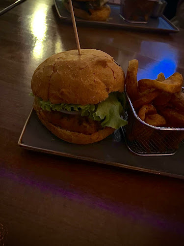 M.O.C. Bar & Restaurant