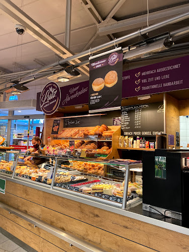 Bäckerei Lutz - Backshop im Rewe Kornwestheim I - Gastronomie und Hotellerie