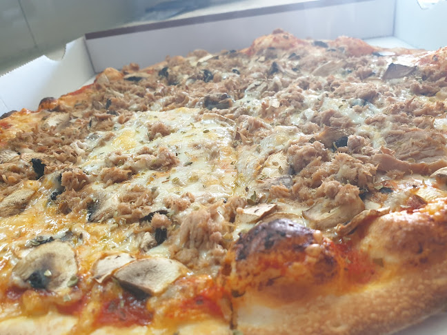 Opinii despre Pizzeria und Dönerhaus Akin în Kaarst - Gastronomie und Hotellerie