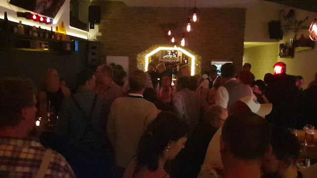 Opinii despre Bar&Lounge Valentino în Vaterstetten - Gastronomie und Hotellerie