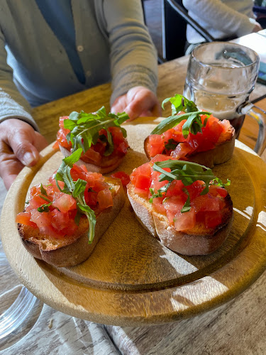 Opinii despre Ristorante Dorfstadl da maria în Kirchheim - Gastronomie und Hotellerie