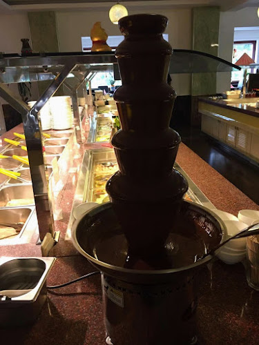 Mongolisches Grill-Restaurant “Asia-Palast“ - Gastronomie und Hotellerie