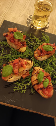 Opinii despre Pizzeria Trattoria Aurora în Sonthofen - Gastronomie und Hotellerie