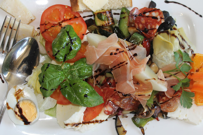 Opinii despre Ristorante Due Fratelli în Baruth/Mark - Gastronomie und Hotellerie