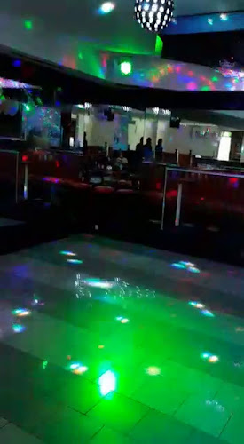 Opinii despre Punto Latino S&V Café Bar Bistro în Essen - Gastronomie und Hotellerie