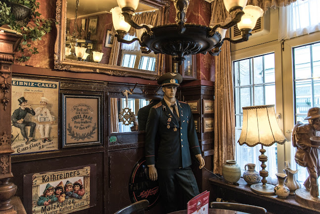 Dicke Wirtin - Berlin