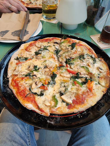 Charlottenstraße 51, 40210 Düsseldorf