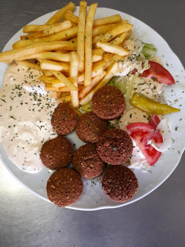 Comentarii opinii despre Fantasia Kebap Haus