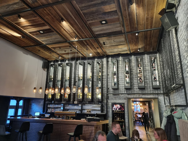 Comentarii opinii despre Der Stern Restaurant & Bar