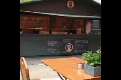 Opinii despre Sommergarten im Spielzeugmuseum în Nürnberg - Gastronomie und Hotellerie