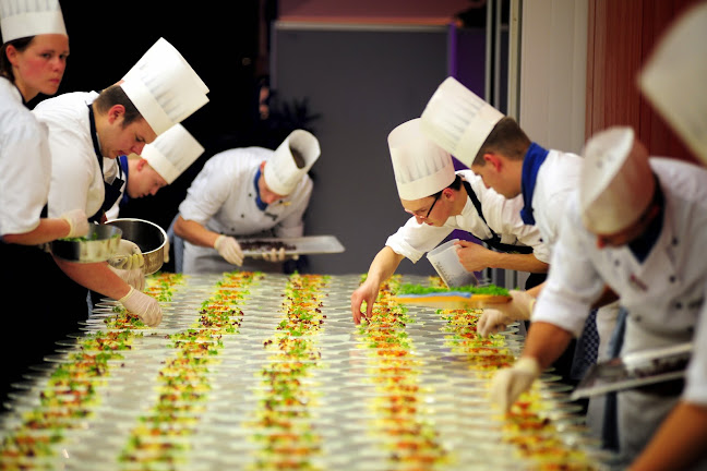 Adolph-Kolping-Straße 1, 93047 Regensburg