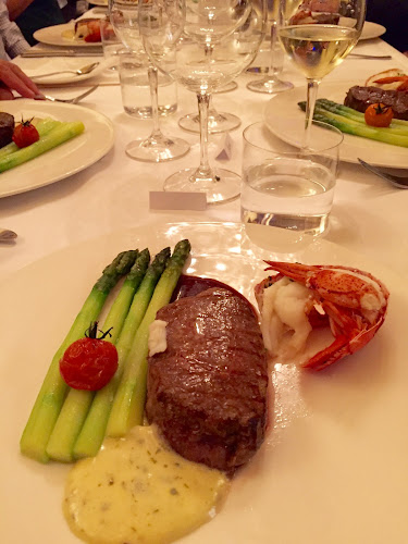 Comentarii opinii despre Literaturhauscafé