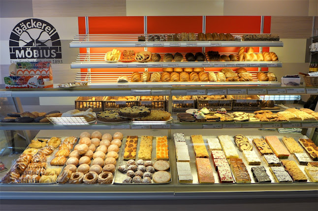 Opinii despre Bäckerei & Konditorei Michael Möbius, Filiale Stadtzentrum în Gera - Gastronomie und Hotellerie