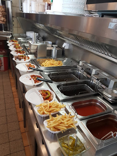 Opinii despre Conny's Snack Bar în Dinslaken - Gastronomie und Hotellerie