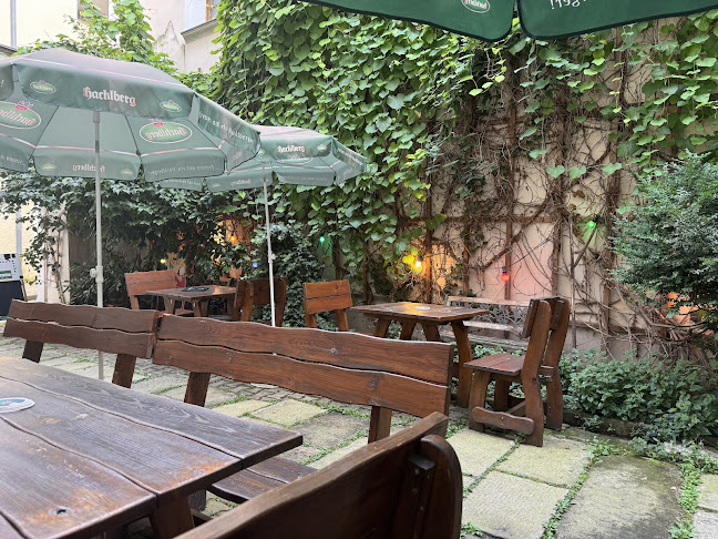 WELCOME- BAR- Restaurant- Biergarten