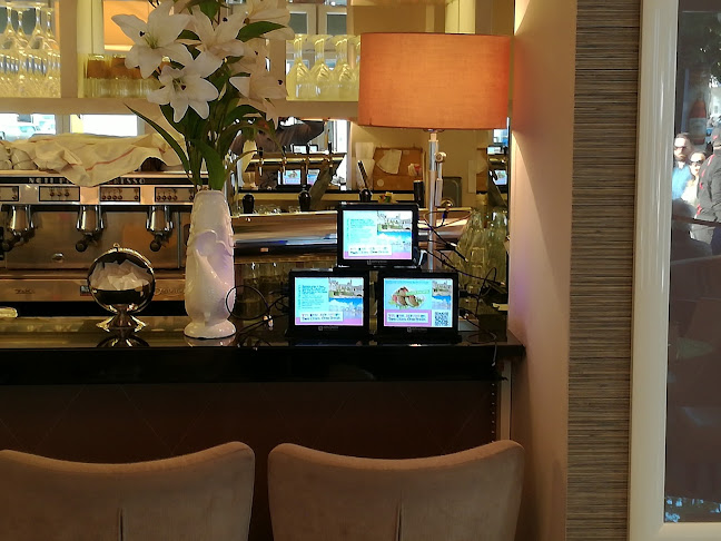 Comentarii opinii despre Cappuccino Grand Café by petrocelli