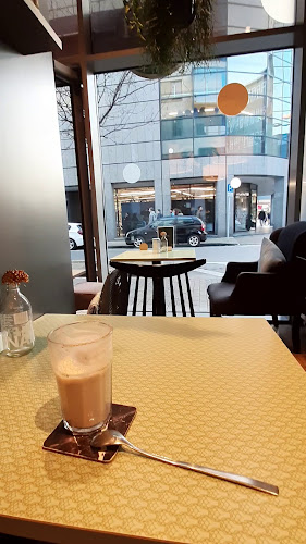 Flayva Coffee & Tea Lounge - Gastronomie und Hotellerie
