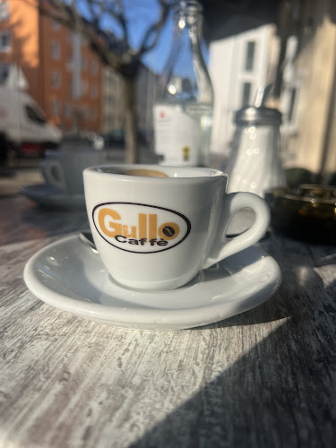 Opinii despre Café & Bar DeBo în Nürnberg - Gastronomie und Hotellerie