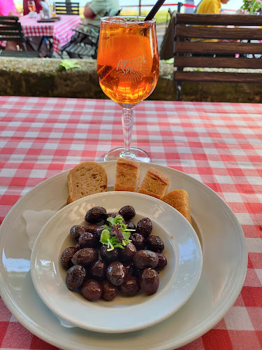 Opinii despre Rheinterrassen Gasthaus am Fluss în Mannheim - Gastronomie und Hotellerie