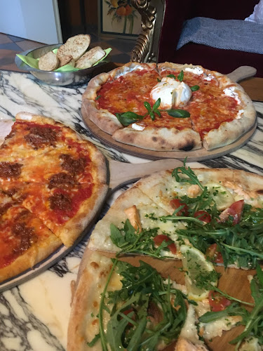 Pizzeria Il Rusticone - Gastronomie und Hotellerie