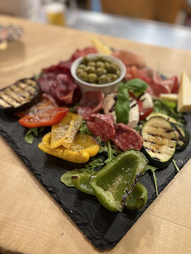 Pizzeria Trattoria Aurora