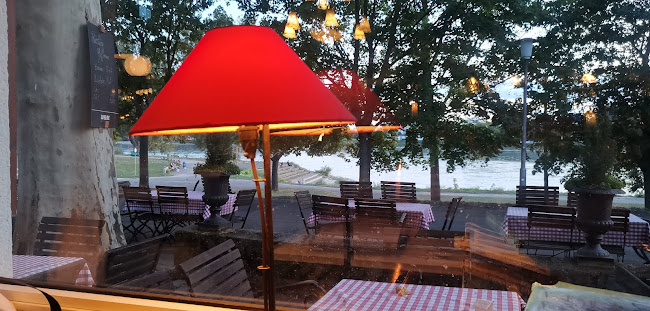 Rheinterrassen Gasthaus am Fluss
