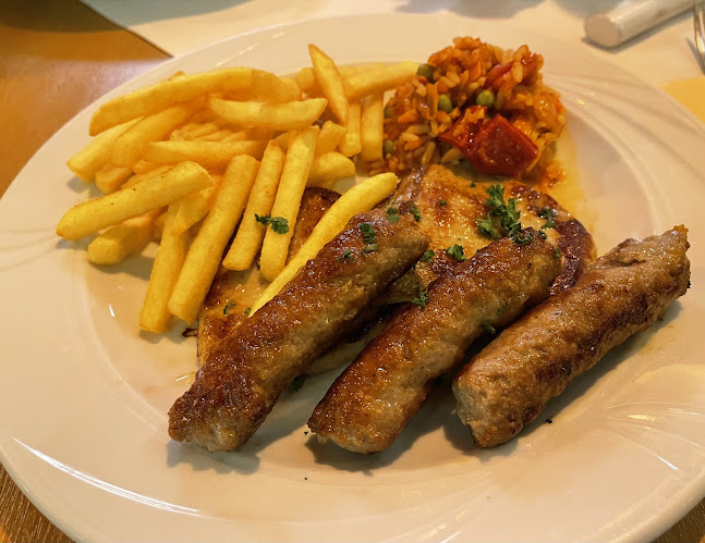 Opinii despre Sportheim Dietesheim în Mühlheim am Main - Gastronomie und Hotellerie