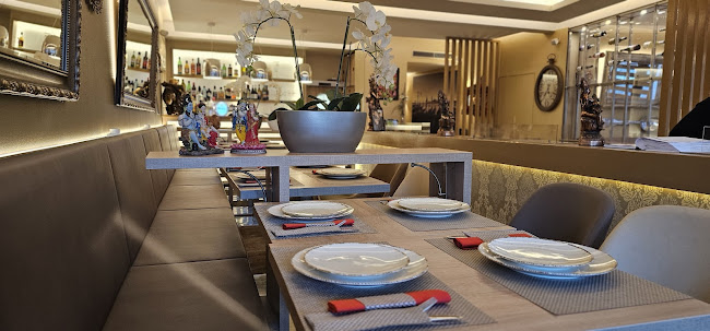 Hari's Indian Restaurant