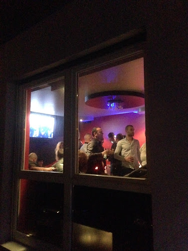 Bistro No One - Gastronomie und Hotellerie