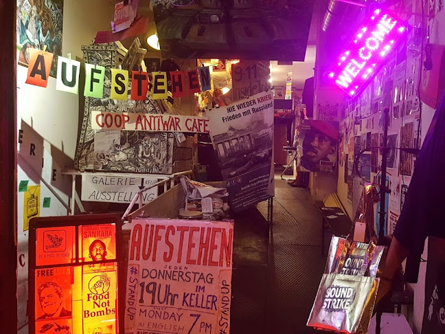 COOP Anti-War Café-Bar - Gastronomie und Hotellerie