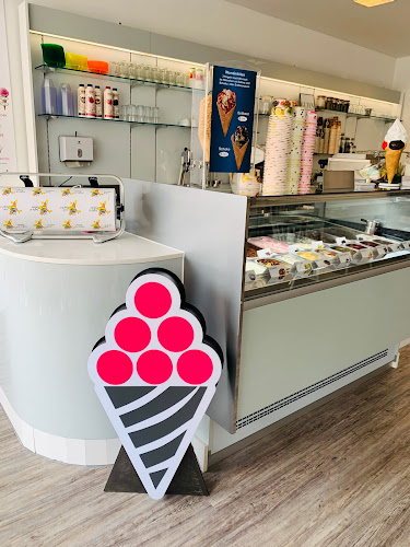 Eiscafé Das Dorf - Gastronomie und Hotellerie