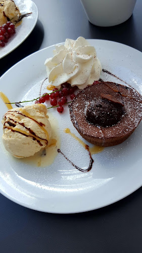 Comentarii opinii despre Residenz