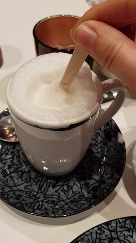 Opinii despre Les Deux Messieurs Wiesbaden în Wiesbaden - Gastronomie und Hotellerie