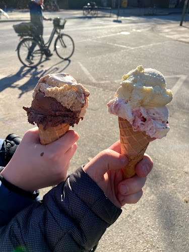 Comentarii opinii despre Antonios Eiscafé