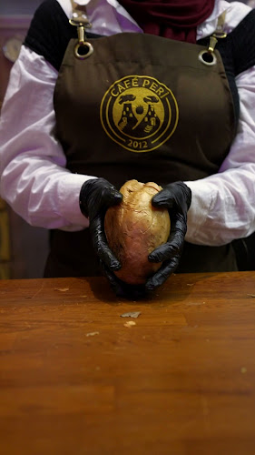 Opinii despre Café Peri în Berlin - Gastronomie und Hotellerie