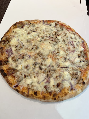 La Pietra - Gastronomie und Hotellerie