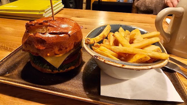 HANS IM GLÜCK - HAGEN Theater Karree - Hagen